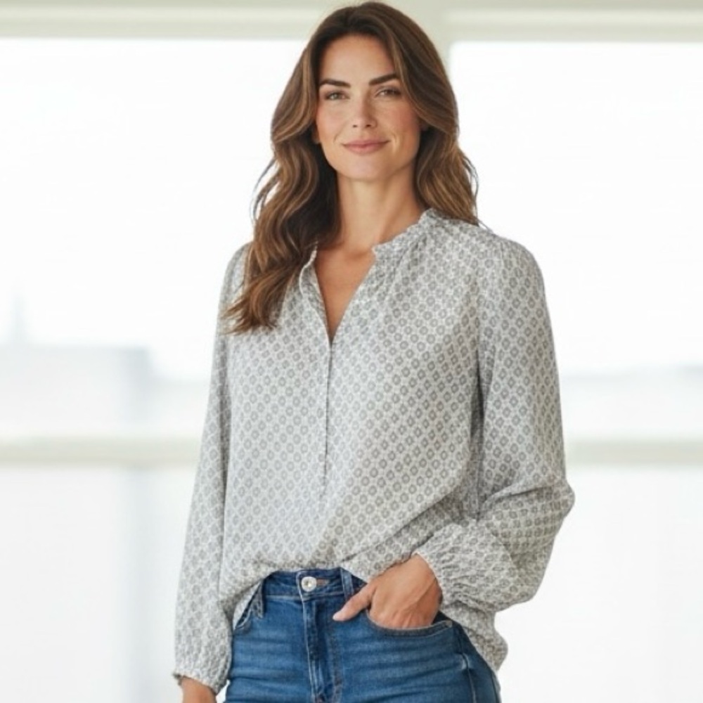 LOFT Light Gray Patterned Blouse NWT - image 1